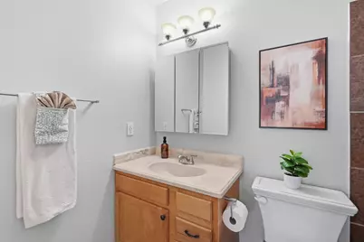 3039 N 38th Street #Unit 1, Phoenix, AZ 85018 - Photo 12