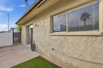 3039 N 38th Street #Unit 1, Phoenix, AZ 85018 - Photo 2