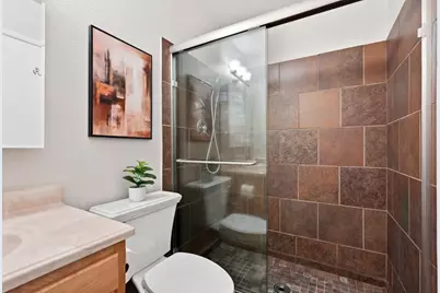 3039 N 38th Street #Unit 1, Phoenix, AZ 85018 - Photo 8