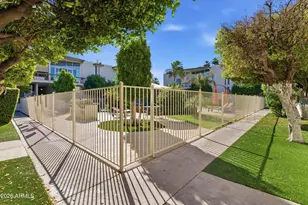 334 W Medlock Dr, Phoenix, AZ 85013 - Photo 28