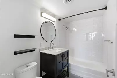 334 W Medlock Drive #C201, Phoenix, AZ 85013 - Photo 6