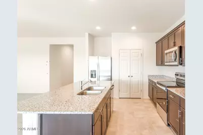 4818 S 253rd Lane, Buckeye, AZ 85326 - Photo 6