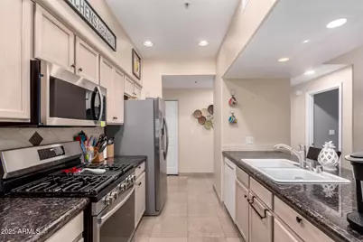 7401 W Arrowhead Clubhouse Drive #1023, Glendale, AZ 85308 - Photo 1