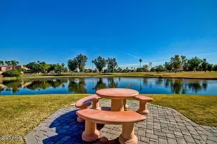 7401 W Arrowhead Clubhouse Dr, Glendale, AZ 85308 - Photo 28