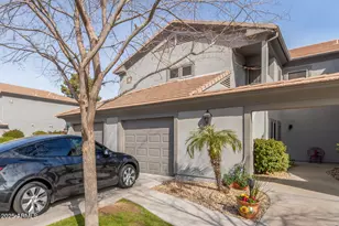 7401 W Arrowhead Clubhouse Dr, Glendale, AZ 85308 - Photo 4