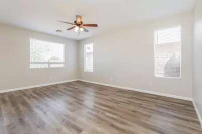 4836 E Meadow Lark, San Tan Valley, AZ 85140 - Photo 4