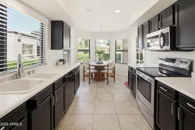 9322 W Topeka Drive, Peoria, AZ 85382 - Photo 2