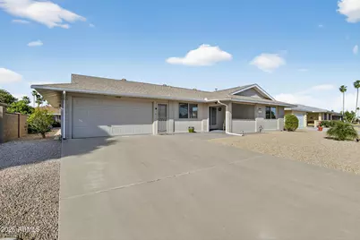 10939 W Roundelay Circle, Sun City, AZ 85351 - Photo 2