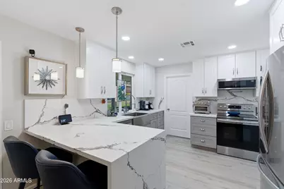 9011 N 109th Drive, Sun City, AZ 85351 - Photo 8