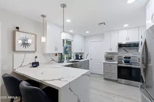 9011 N 109th Dr, Sun City, AZ 85351 - Photo 8