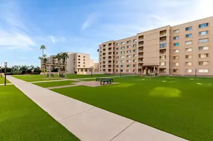 7970 E Camelback Rd, Scottsdale, AZ 85251 - Photo 48