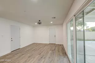 2614 W Aster Dr, Phoenix, AZ 85029 - Photo 8