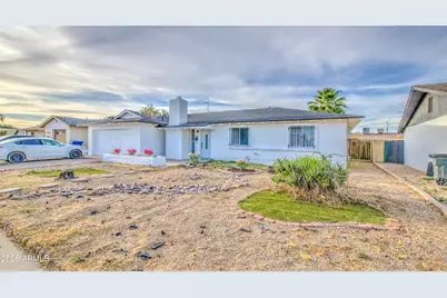 2614 W Aster Drive, Phoenix, AZ 85029 - Photo 2