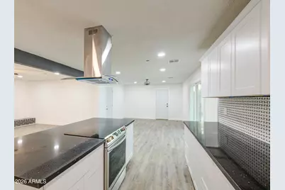 2614 W Aster Drive, Phoenix, AZ 85029 - Photo 16