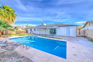 2614 W Aster Dr, Phoenix, AZ 85029 - Photo 32