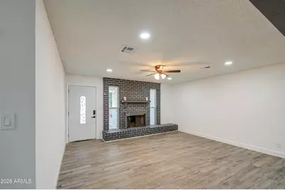 2614 W Aster Drive, Phoenix, AZ 85029 - Photo 6