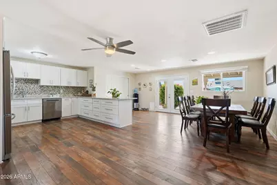 3765 E Pershing Avenue, Phoenix, AZ 85032 - Photo 8