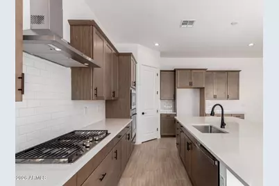 20145 W Monterey Way, Buckeye, AZ 85396 - Photo 4