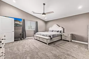 2730 E Broadway Rd, Phoenix, AZ 85040 - Photo 18