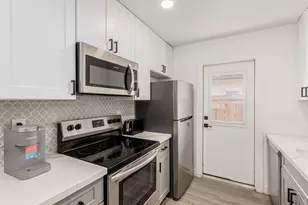 6622 E Avalon Dr, Scottsdale, AZ 85251 - Photo 24