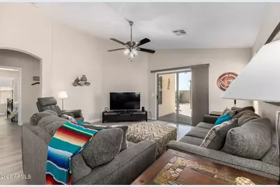 41737 W Somerset Drive, Maricopa, AZ 85138 - Photo 4