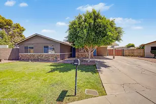 5244 W Sanna St, Glendale, AZ 85302 - Photo 12