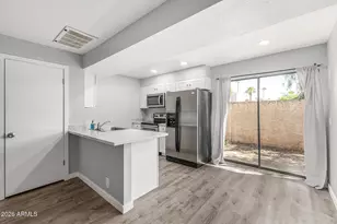 1077 W 1st St, Tempe, AZ 85281 - Photo 8