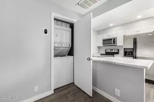 1077 W 1st St, Tempe, AZ 85281 - Photo 12