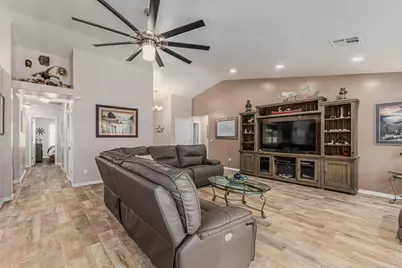 17475 W Spring Lane, Surprise, AZ 85388 - Photo 4
