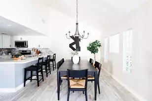 720 N Hazelton Dr, Chandler, AZ 85226 - Photo 8