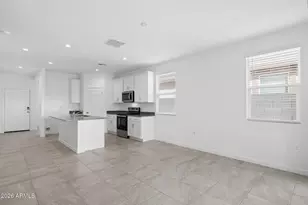 17490 N Salerno Dr, Maricopa, AZ 85138 - Photo 8