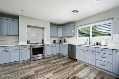 4501 N 86th Place, Scottsdale, AZ 85251 - Photo 10