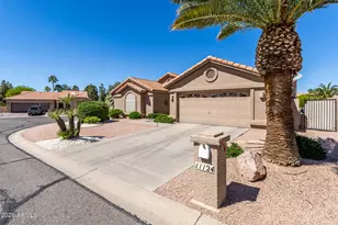 11124 E Watford Ct, Sun Lakes, AZ 85248 - Photo 4