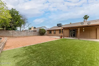 7144 W Canterbury Drive, Peoria, AZ 85345 - Photo 4