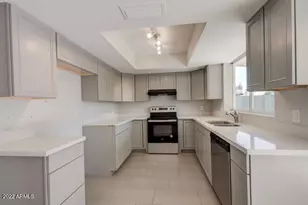 6353 W Mission Ln, Glendale, AZ 85302 - Photo 1