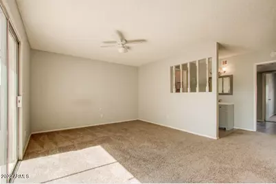 6353 W Mission Lane, Glendale, AZ 85302 - Photo 10