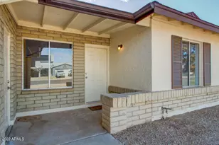 6353 W Mission Ln, Glendale, AZ 85302 - Photo 4