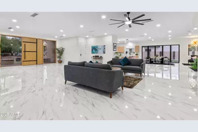5923 E North Lane, Paradise Valley, AZ 85253 - Photo 10
