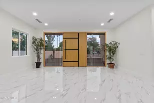 5923 E North Ln, Paradise Valley, AZ 85253 - Photo 8