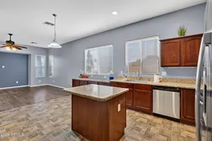 311 W Montego Dr, Casa Grande, AZ 85122 - Photo 6