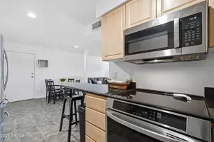 1005 E 8th St, Tempe, AZ 85281 - Photo 14