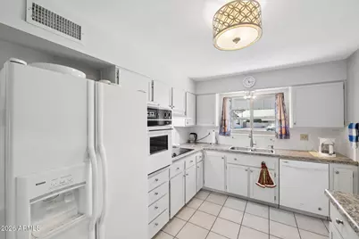 10032 W Tarrytown Avenue, Sun City, AZ 85351 - Photo 16