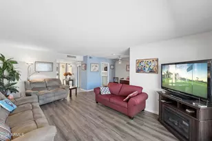 10032 W Tarrytown Ave, Sun City, AZ 85351 - Photo 6