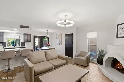 10413 N 10th Place #3, Phoenix, AZ 85020 - Photo 4