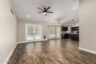 1327 W Brooks St, Chandler, AZ 85224 - Photo 8