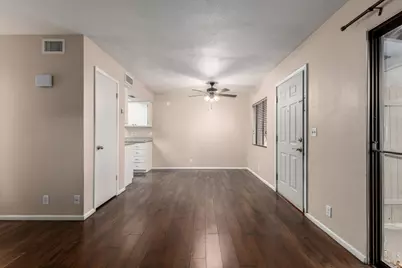 286 W Palomino Drive #Unit 107, Chandler, AZ 85225 - Photo 6