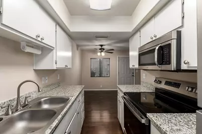 286 W Palomino Drive #Unit 107, Chandler, AZ 85225 - Photo 12