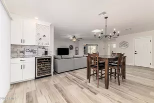 10914 W Saratoga Cir, Sun City, AZ 85351 - Photo 16