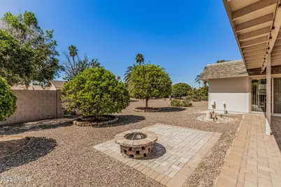 10914 W Saratoga Circle, Sun City, AZ 85351 - Photo 36