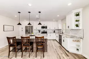 10914 W Saratoga Cir, Sun City, AZ 85351 - Photo 18